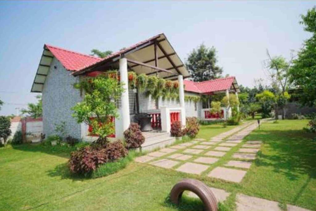 Achal Farm जंगल में मंगल Villa Gurgaon Luaran gambar
